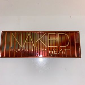 Naked Heat palette